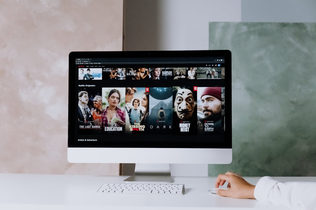 Pourquoi choisir une offre IPTV pour votre divertissement ?